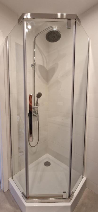 3 Rooms Apartment Podgorze Citybeat #3 Cracovia Exterior foto